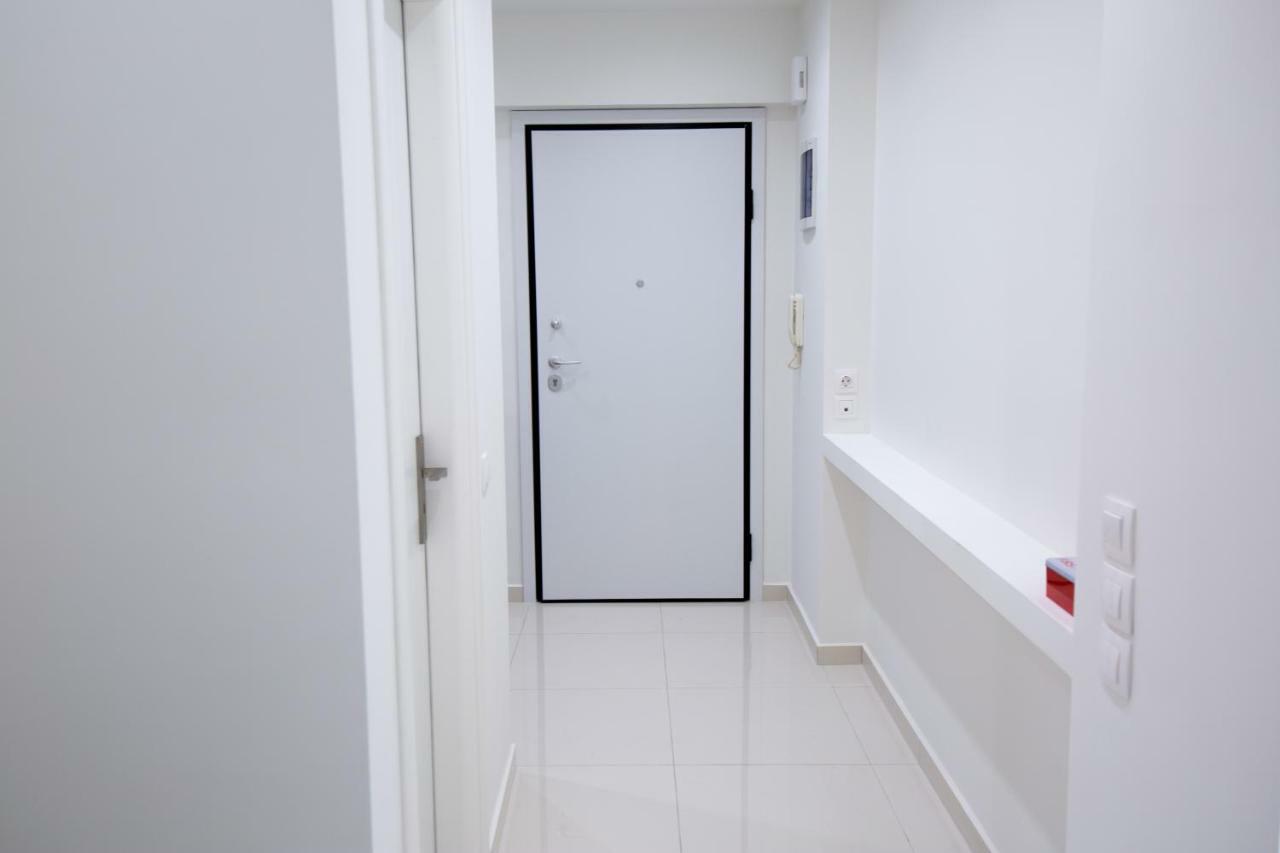 White Lux Apartment For 2 Vipgreece 아테네 외부 사진